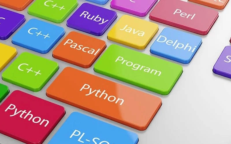 زبانهای پرکاربرد (Java، C++، Python)