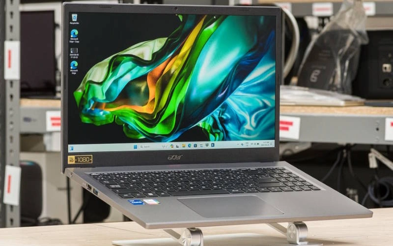 Acer Aspire 5 (گزینه اقتصادی)
